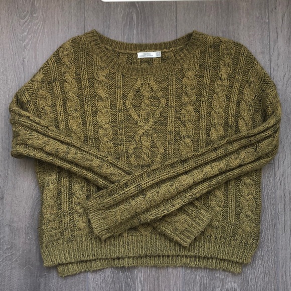 Bershka cropped cable knit sweater olive green XS side slit - Picture 2 of 5
